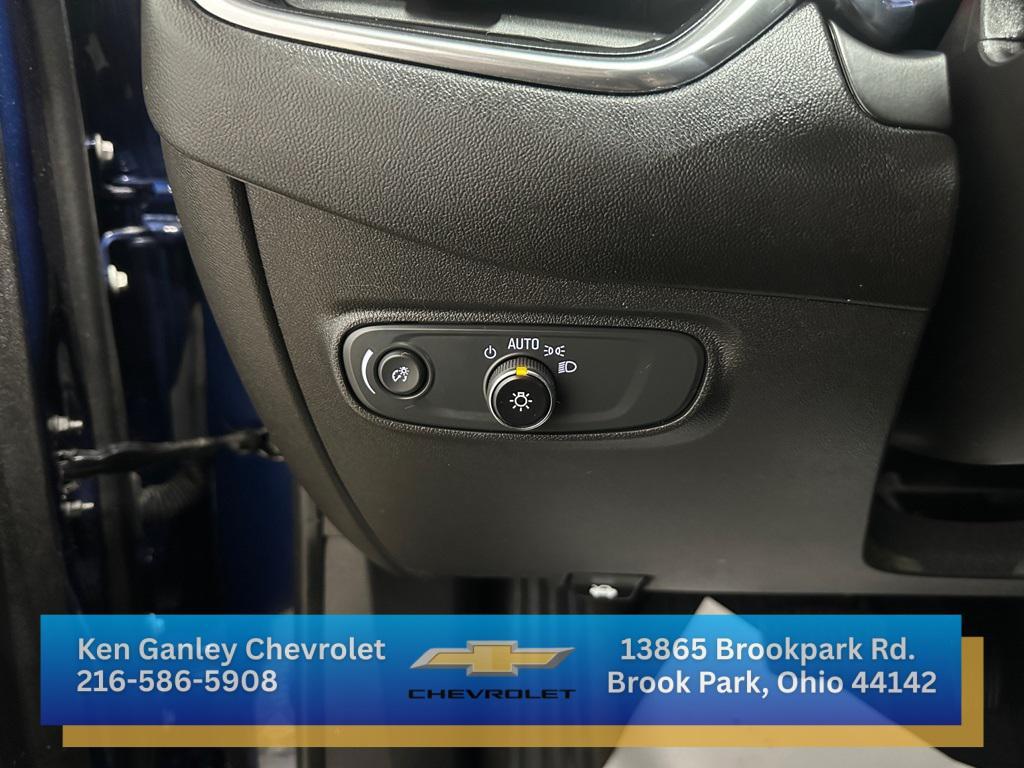 used 2023 Chevrolet Equinox car, priced at $20,827