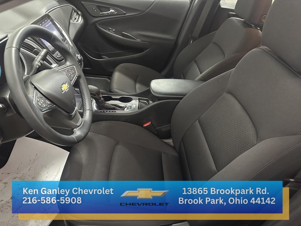 used 2024 Chevrolet Malibu car, priced at $22,262