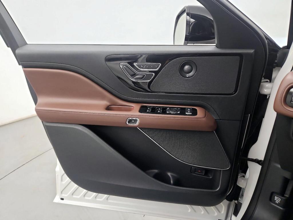 used 2025 Lincoln Aviator car, priced at $66,998