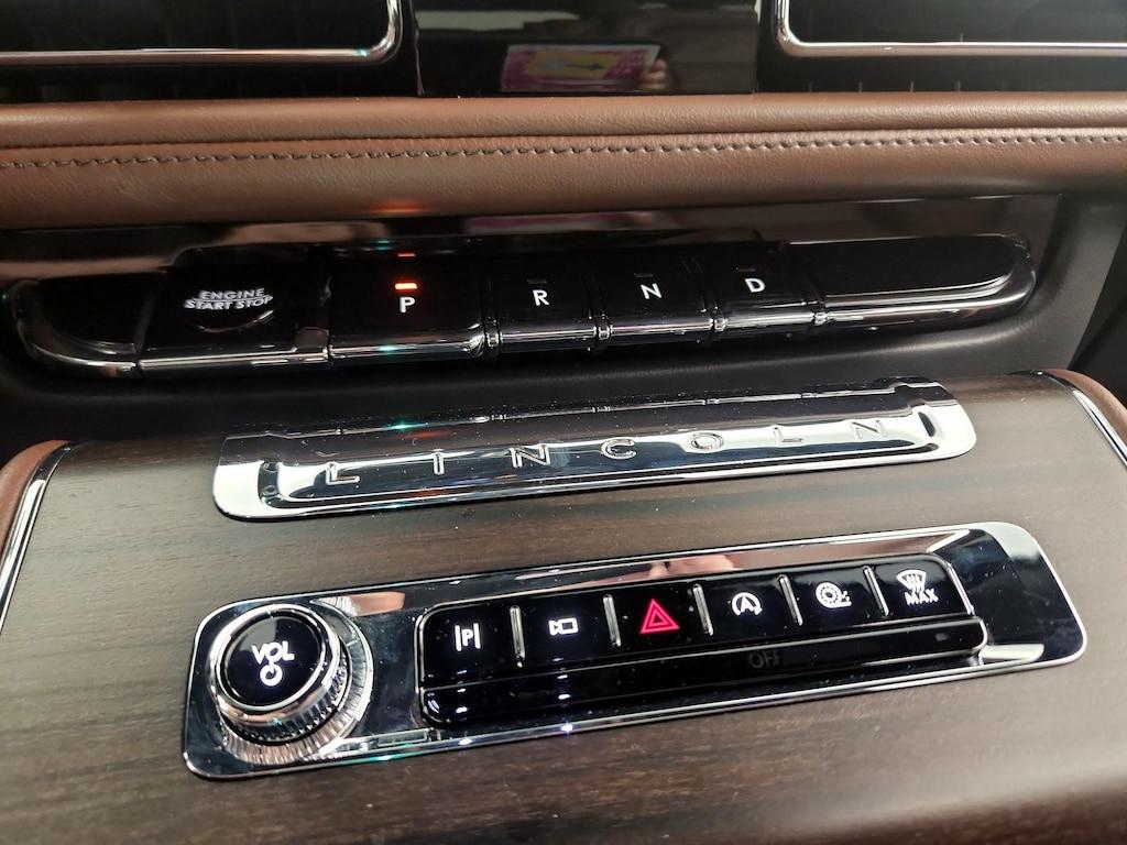 used 2025 Lincoln Aviator car, priced at $66,998