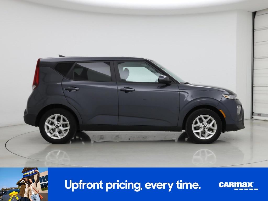 used 2021 Kia Soul car, priced at $16,998