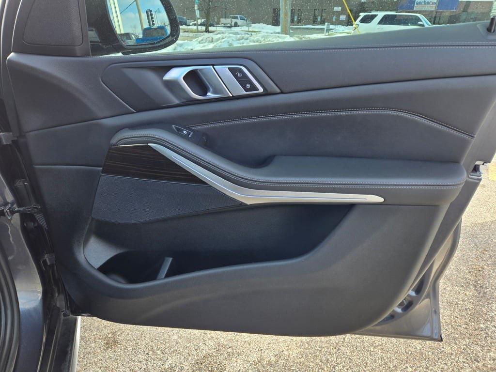 used 2021 BMW X5 car, priced at $31,950