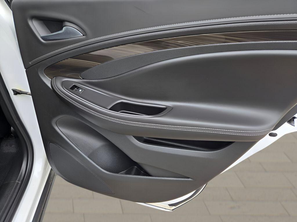 used 2019 Buick Envision car, priced at $15,999