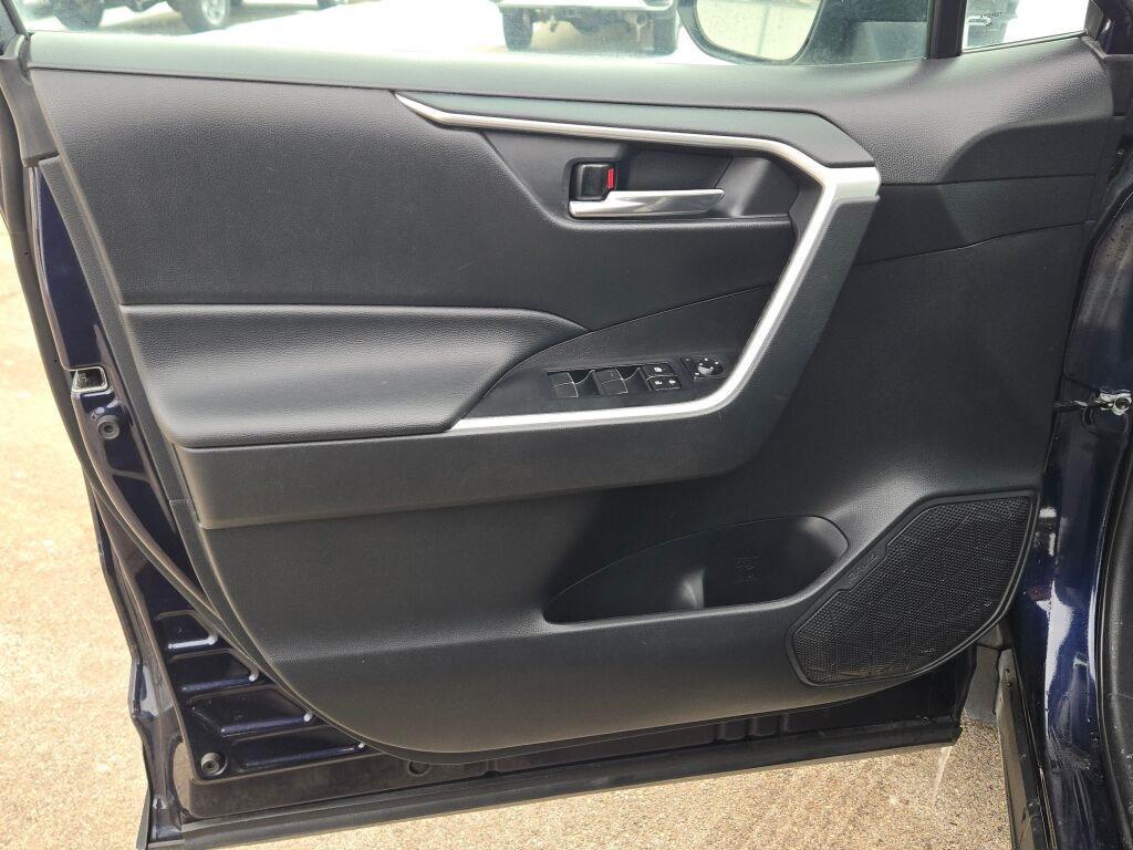 used 2020 Toyota RAV4 car, priced at $24,139
