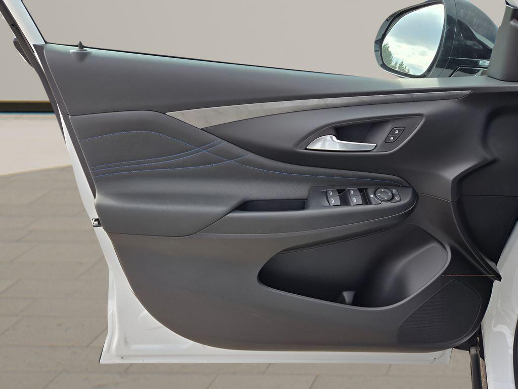 new 2026 Buick Envista car, priced at $26,772