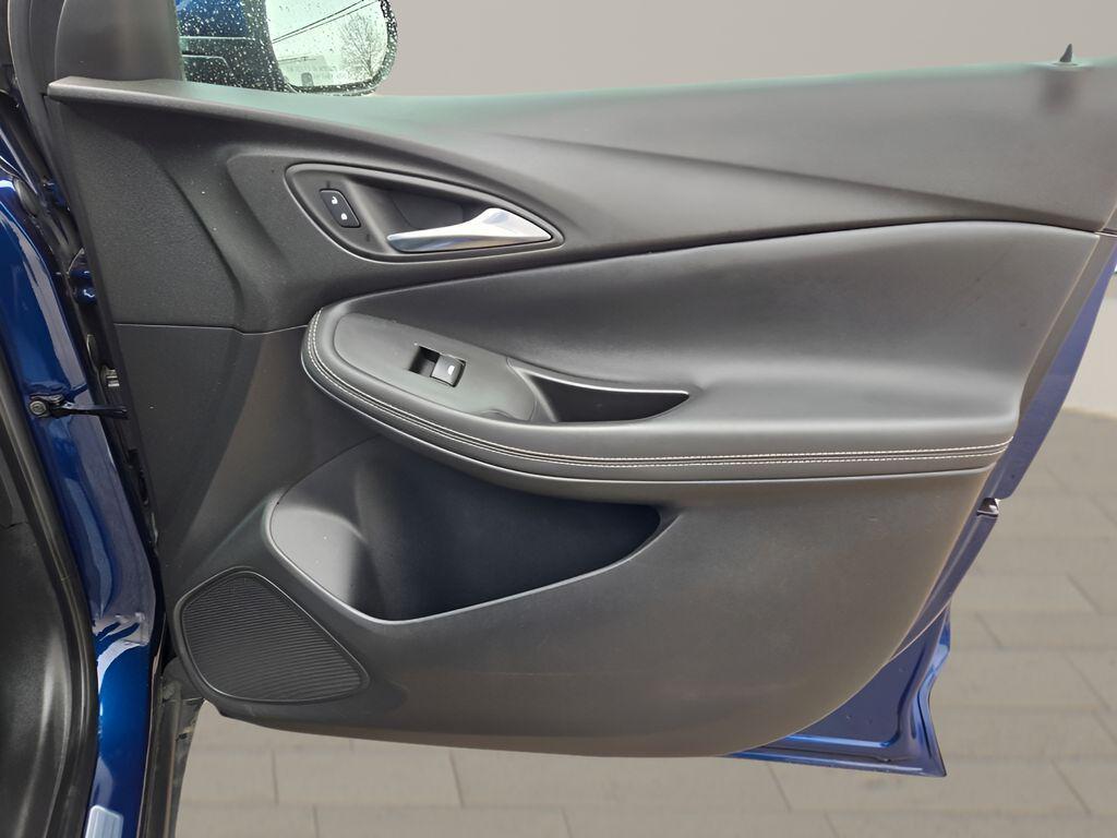 used 2023 Buick Encore GX car, priced at $21,870