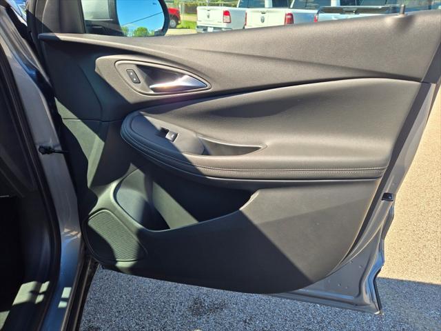 new 2024 Buick Encore GX car, priced at $24,379