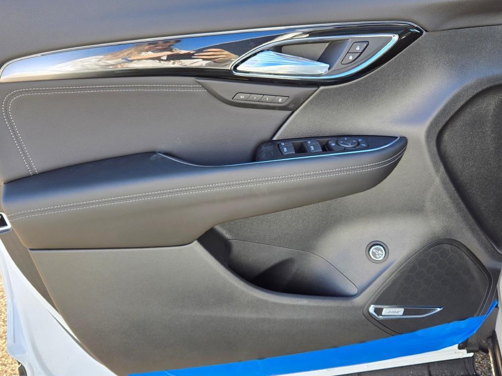 new 2025 Buick Envision car, priced at $36,645