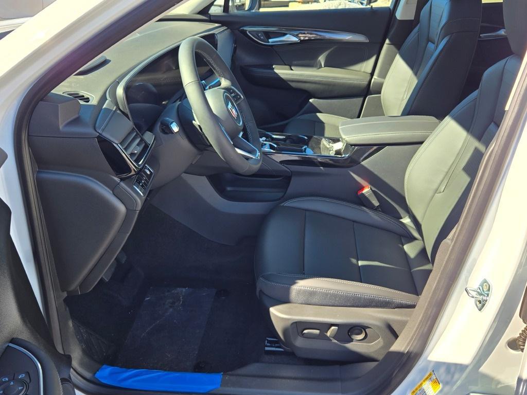 new 2025 Buick Envision car, priced at $36,645