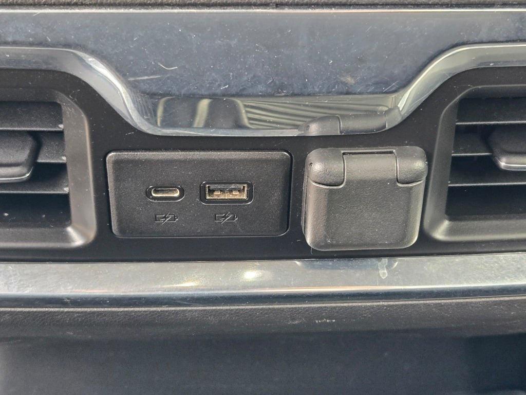 used 2021 GMC Sierra 1500 car, priced at $31,350