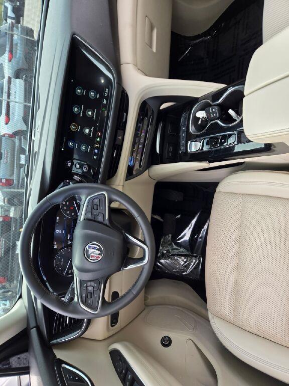 used 2022 Buick Envision car, priced at $27,750