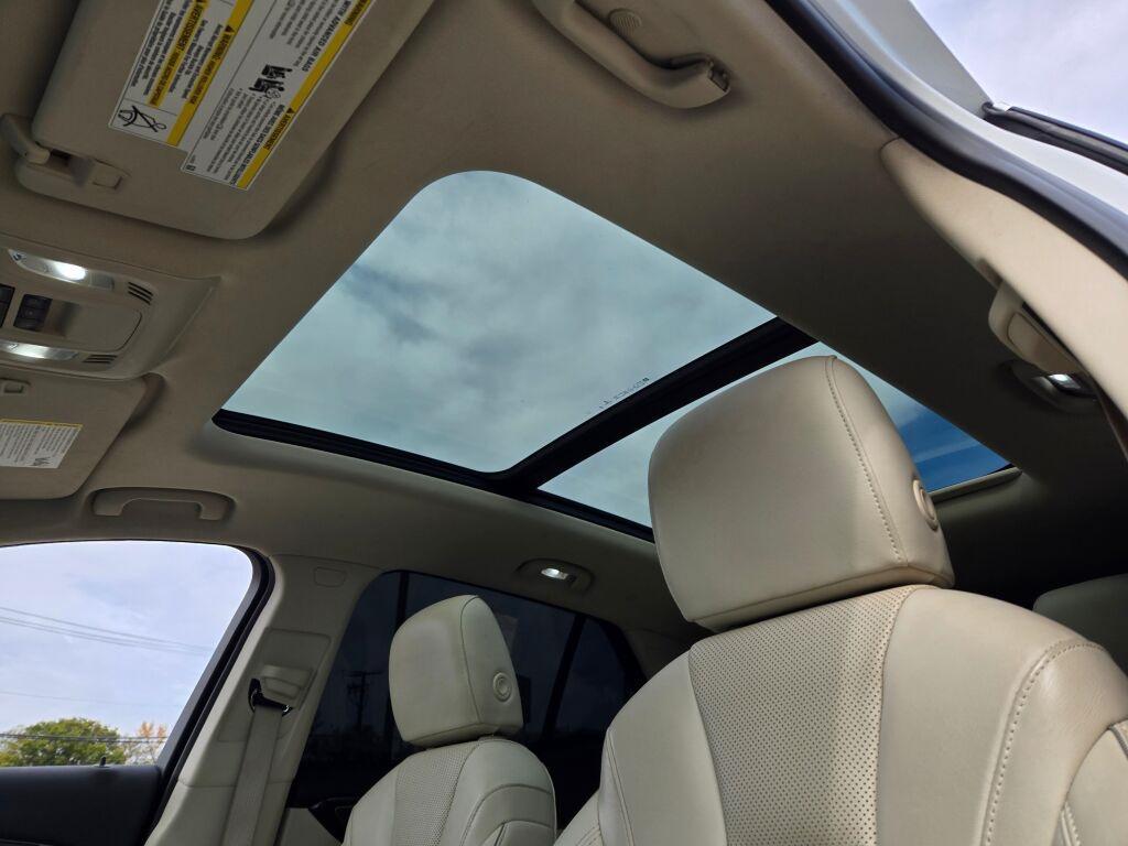 used 2022 Buick Envision car, priced at $27,750