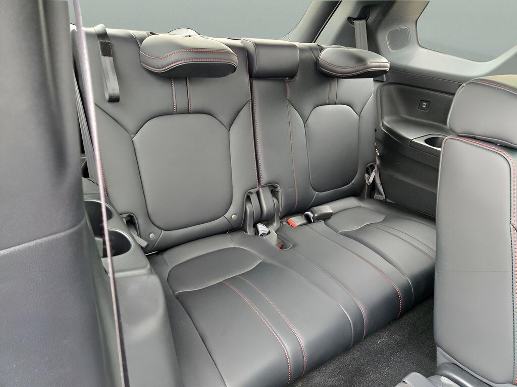 used 2025 Honda Pilot car, priced at $49,973