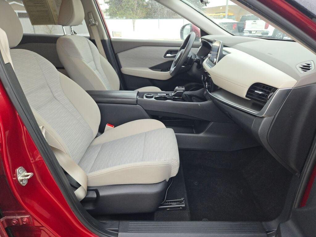 used 2021 Nissan Rogue car, priced at $19,372