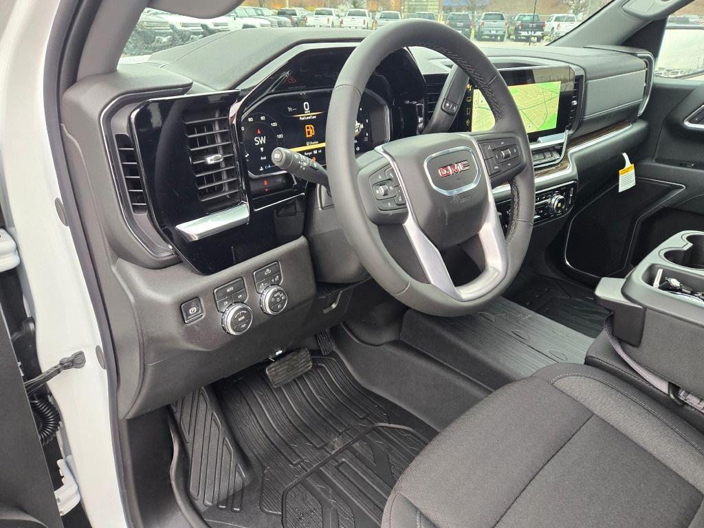 new 2026 GMC Sierra 1500 car, priced at $46,619