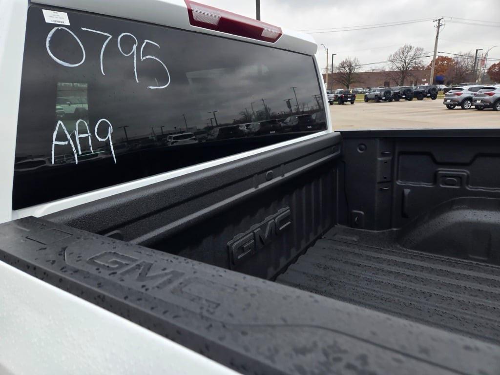 new 2026 GMC Sierra 1500 car, priced at $46,619