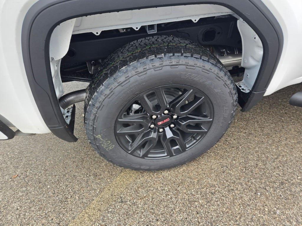 new 2026 GMC Sierra 1500 car, priced at $46,619