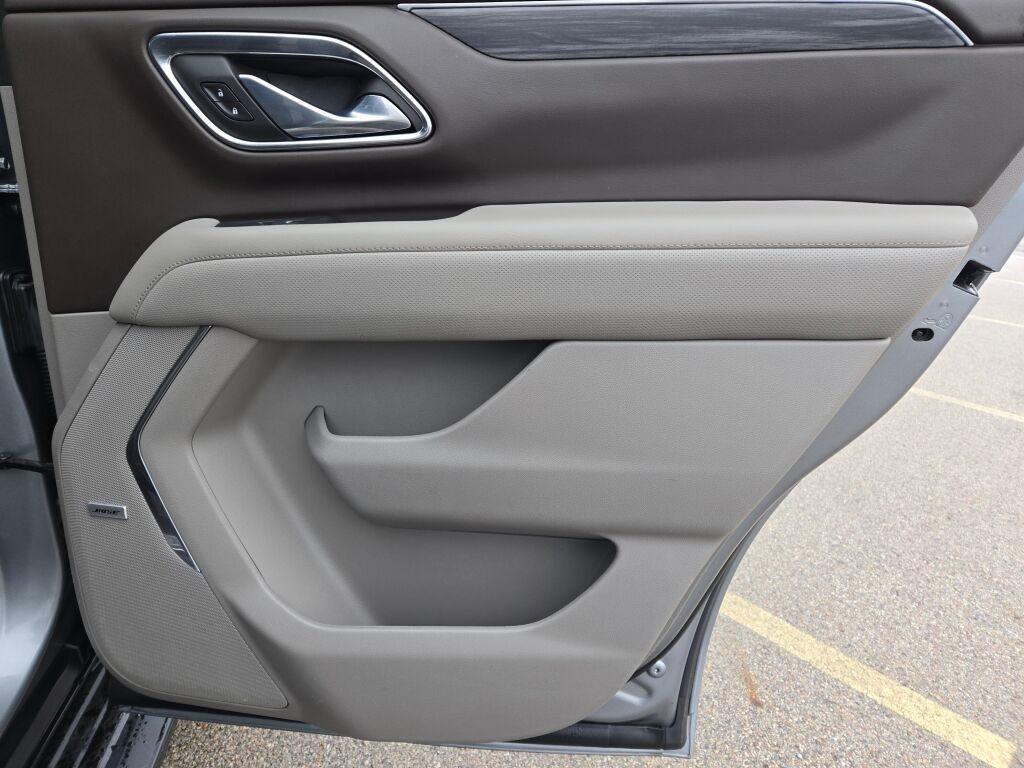 used 2023 GMC Yukon car, priced at $52,700