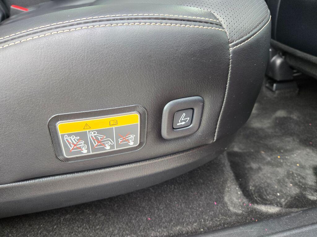 used 2023 Mazda CX-9 car, priced at $30,689