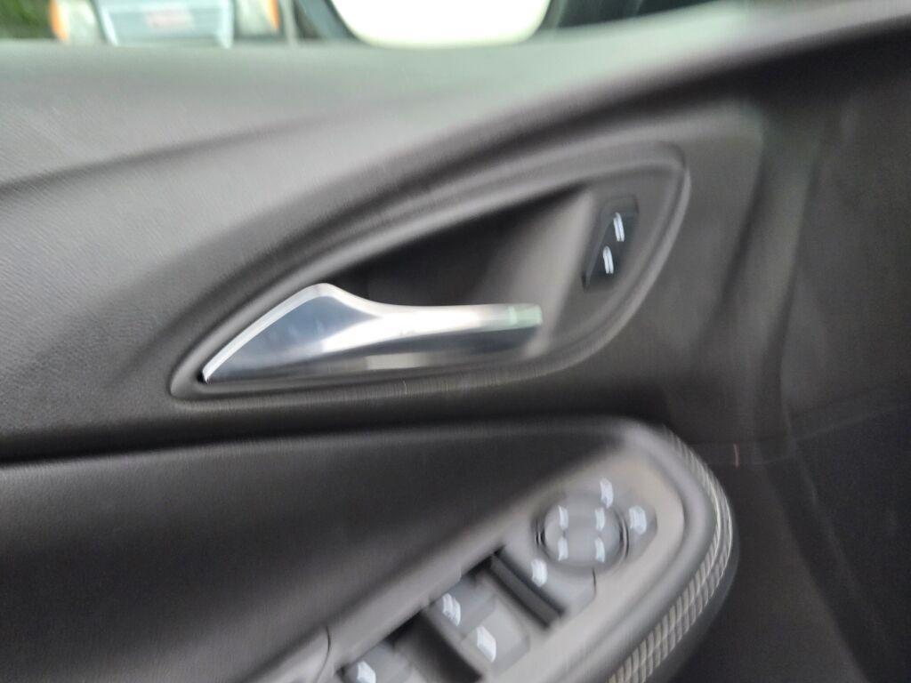 used 2022 Buick Encore GX car, priced at $19,800