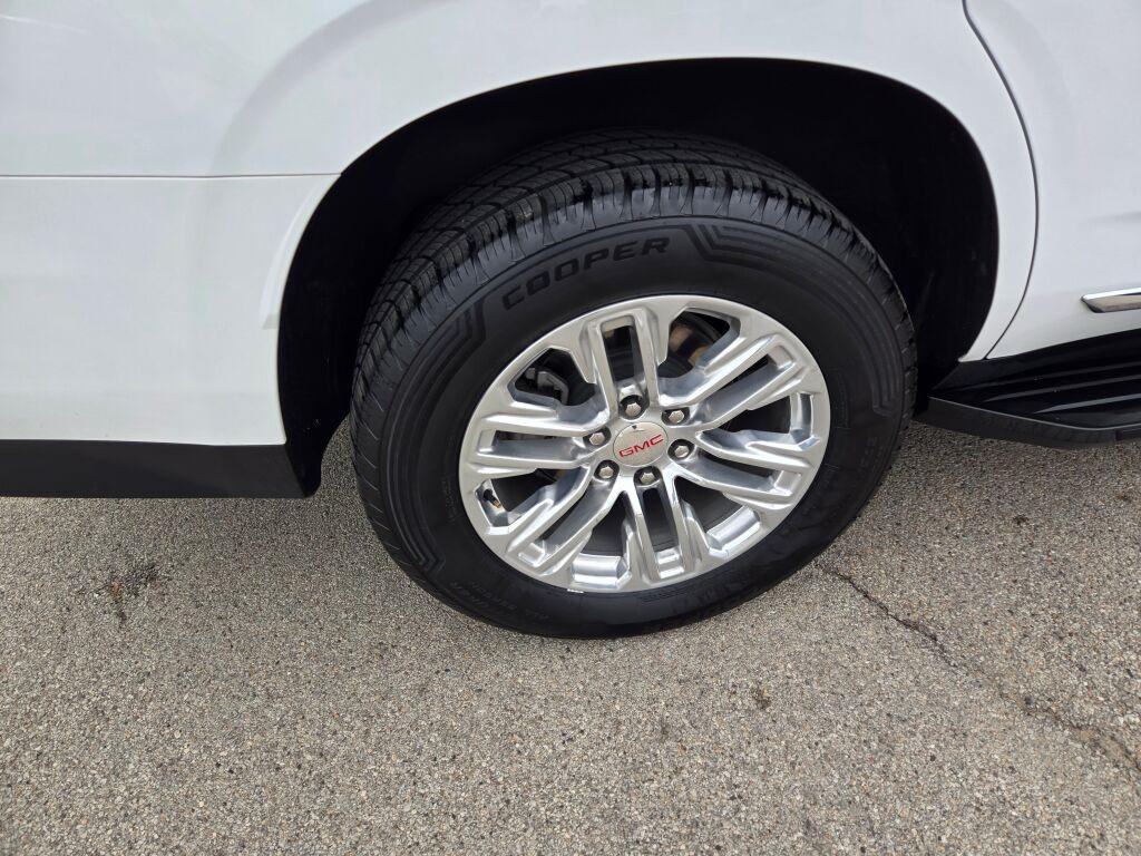 used 2024 GMC Yukon car, priced at $53,474