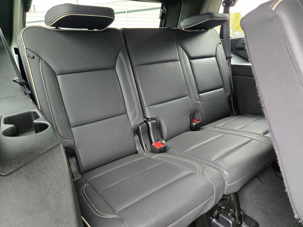 used 2024 GMC Yukon car, priced at $53,474