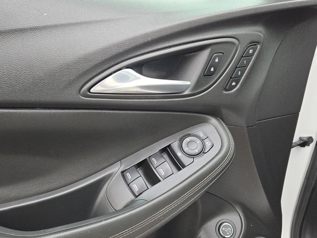 used 2020 Buick Encore GX car, priced at $17,045