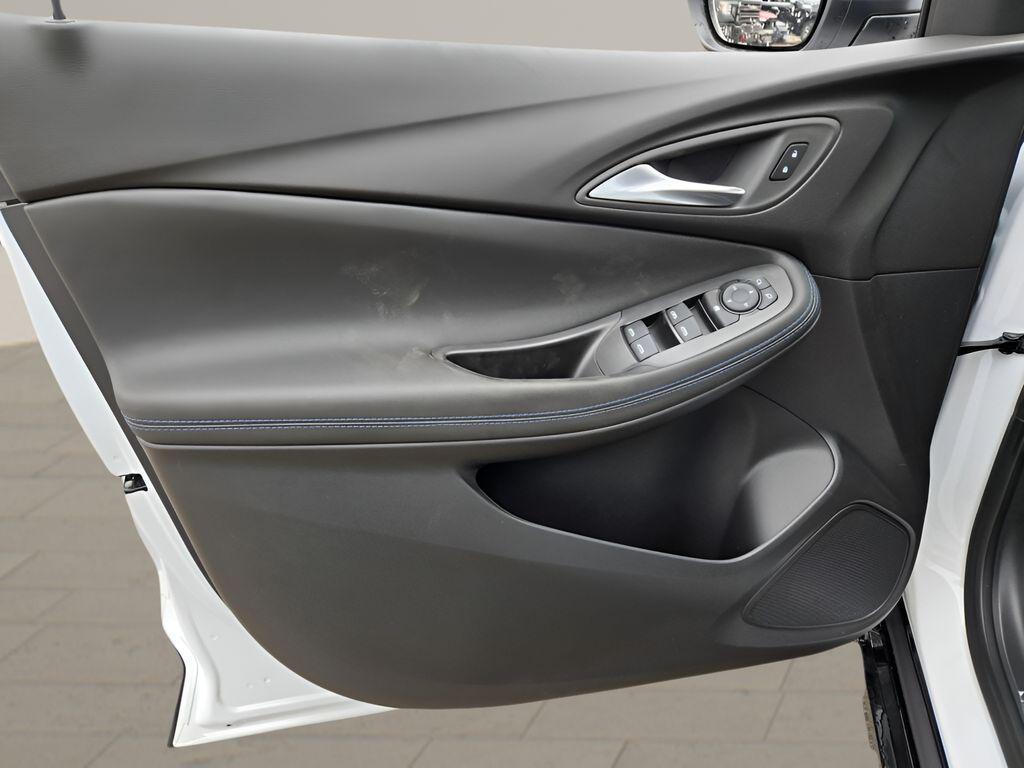 new 2026 Buick Encore GX car, priced at $24,984