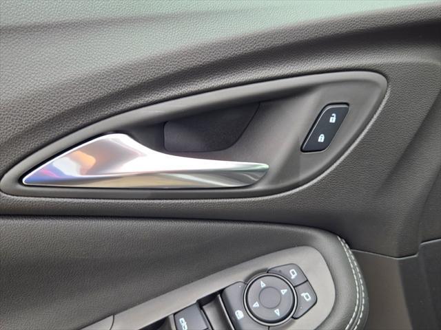 new 2024 Buick Encore GX car, priced at $24,879