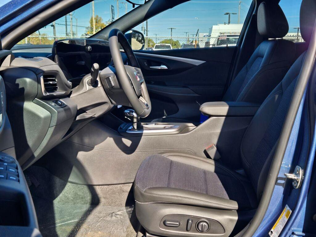 new 2026 Buick Envista car, priced at $26,485