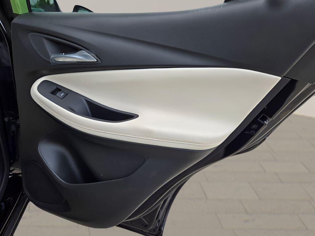 new 2024 Buick Encore GX car, priced at $28,885