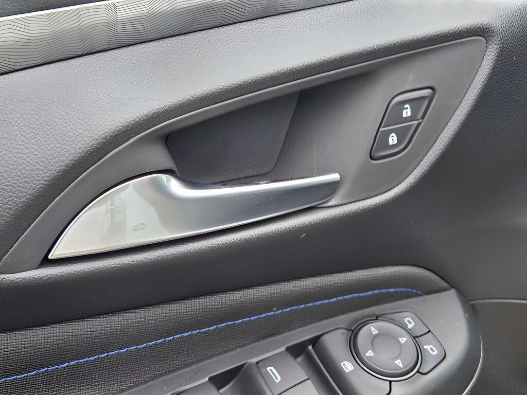 new 2026 Buick Envista car, priced at $27,549
