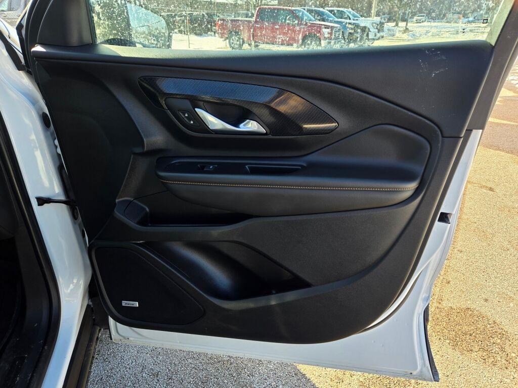 used 2023 GMC Terrain car, priced at $26,964