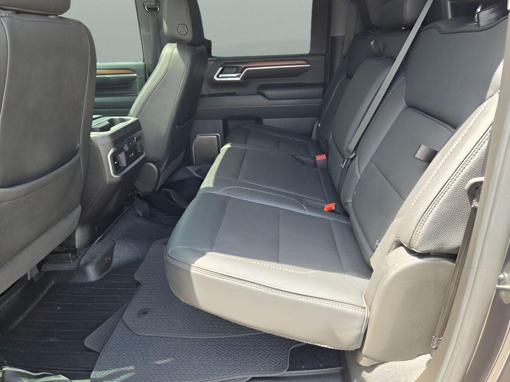 used 2025 GMC Sierra 2500 car, priced at $71,807