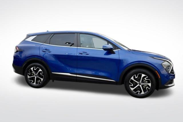used 2025 Kia Sportage car, priced at $22,990