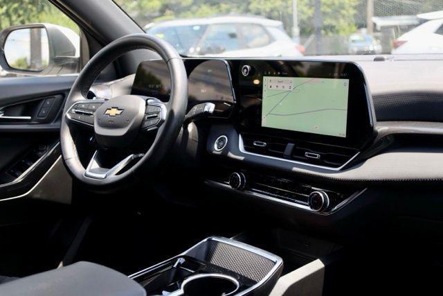 used 2025 Chevrolet Equinox car, priced at $24,882