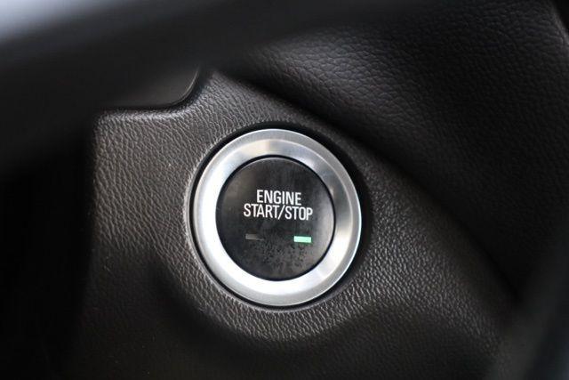 used 2022 Chevrolet Equinox car, priced at $19,428