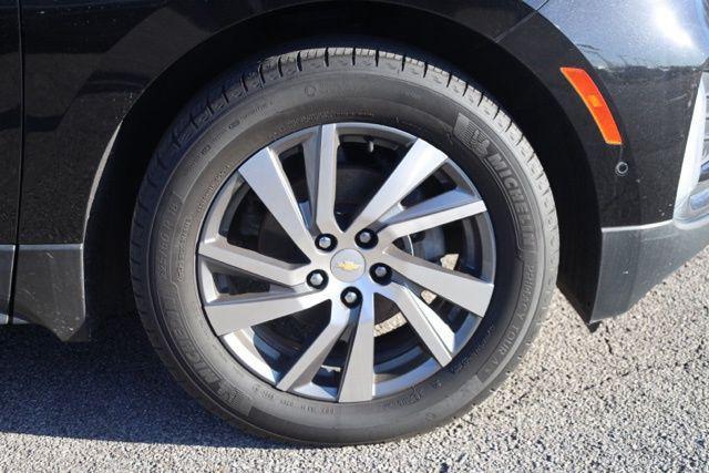 used 2022 Chevrolet Equinox car, priced at $17,515