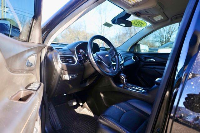 used 2022 Chevrolet Equinox car, priced at $17,515