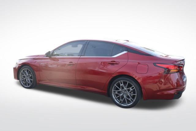 used 2023 Nissan Altima car, priced at $21,703
