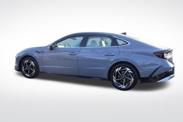 used 2024 Hyundai Sonata car, priced at $23,178