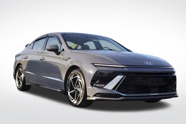 used 2024 Hyundai Sonata car, priced at $23,178
