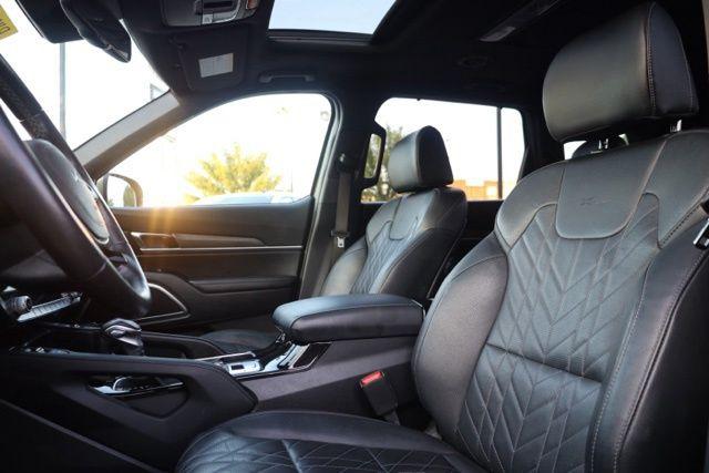 used 2025 Kia Telluride car, priced at $40,900