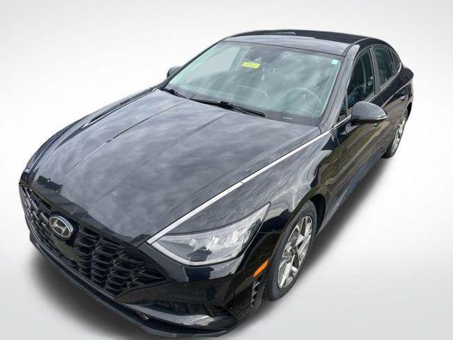 used 2022 Hyundai Sonata car, priced at $19,499