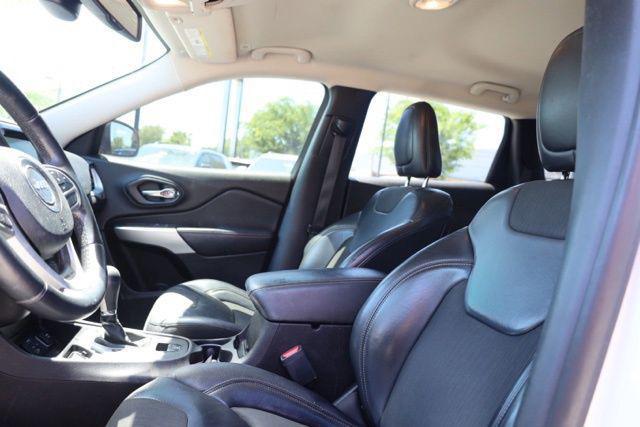 used 2018 Jeep Cherokee car, priced at $12,990