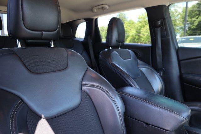 used 2018 Jeep Cherokee car, priced at $12,990