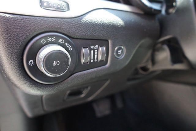 used 2018 Jeep Cherokee car, priced at $12,990