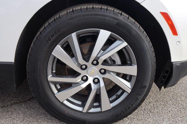 used 2023 Chevrolet Equinox car, priced at $22,678