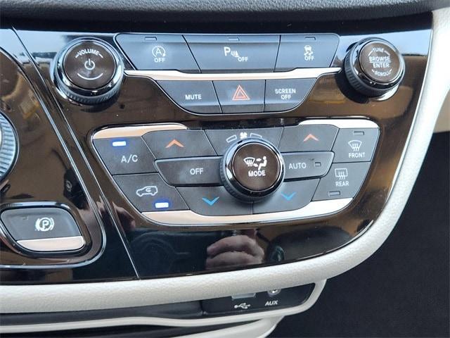 used 2020 Chrysler Pacifica car, priced at $14,977