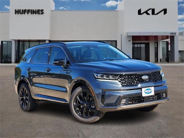 used 2021 Kia Sorento car, priced at $19,377